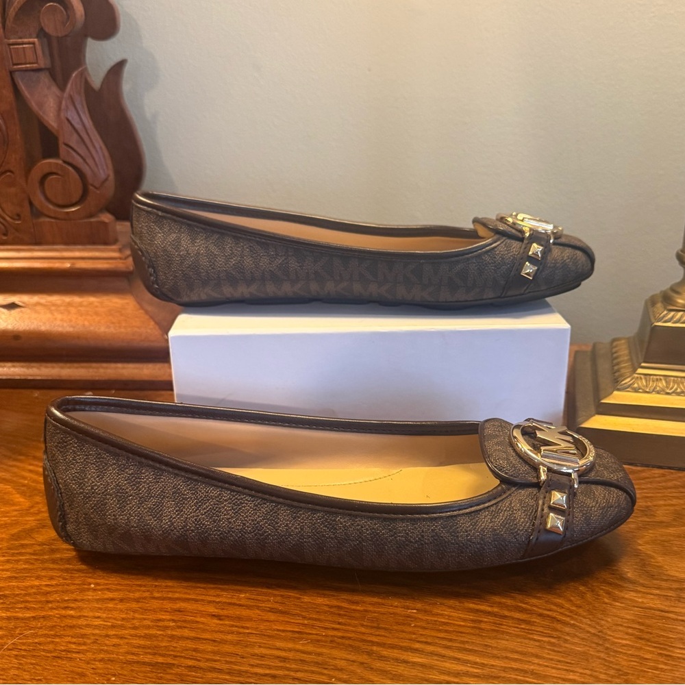 Michael Kors Brown Gold Fulton Studded Logo Moccasin Size 7 - Picture 7 of 10